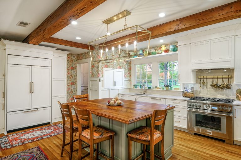 Traditional Kitchen 1